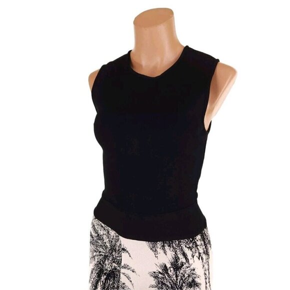 Elegant Black and White Mini Dress - Picture 3 of 13